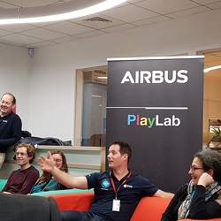 Visite Thomas Pesquet chez Airbus Space