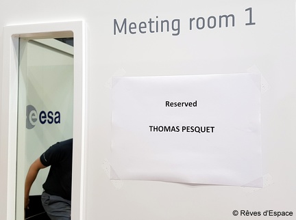Au Salon du Bourget 2017, sur le stand de l'ESA, Thomas Pesquet