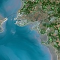 satellite_image_spot5_2.5m_la_rochelle_france_2003