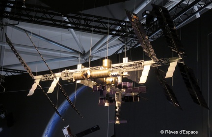 Au Salon du Bourget 2017, sur le stand de l'ESA, maquette de l'ISS