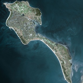 satellite_image_spot5_2.5m_noirmoutier_island_france_2003