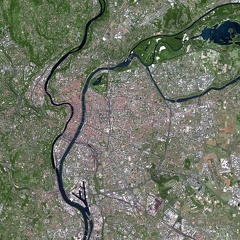 satellite_image_spot5_2.5m_lyon_france_2005